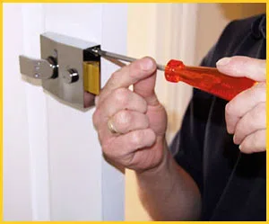 Exclusive Locksmith Service Anaheim, CA 714-923-1198 Exclusive Locksmith Service Anaheim, CA 714-923-1198 - 10-lock-smiths