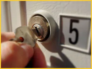 Exclusive Locksmith Service Anaheim, CA 714-923-1198 - 9-mailbox-locks